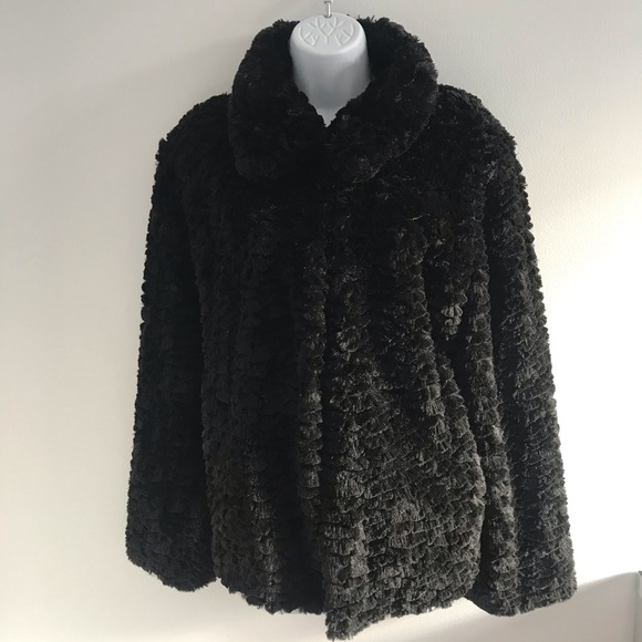 Regal Black Faux Fur Shaggy Plush Winter Fall Coat - Picture 11 of 15
